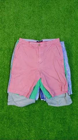 Tommy Hilfiger Chino Shorts Light Colors Only, Condition (9/10)