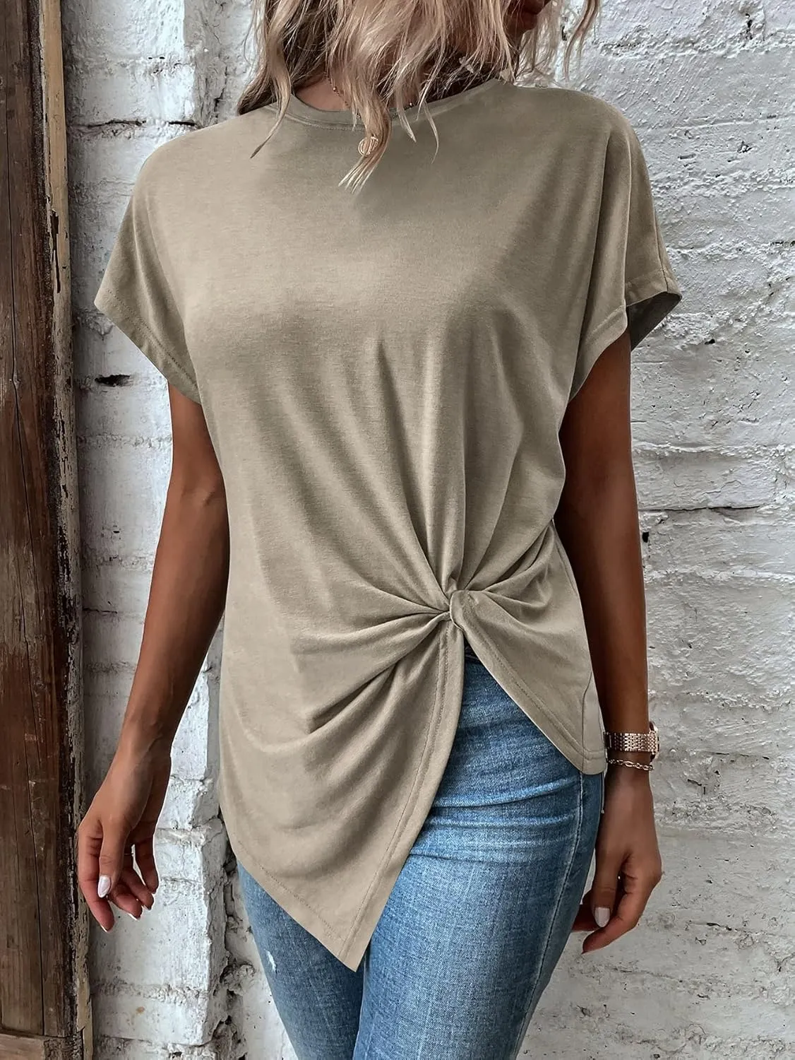 Verdusa Women's Casual Twist Front Asymmetrical Hem Short Sleeve Tee Top