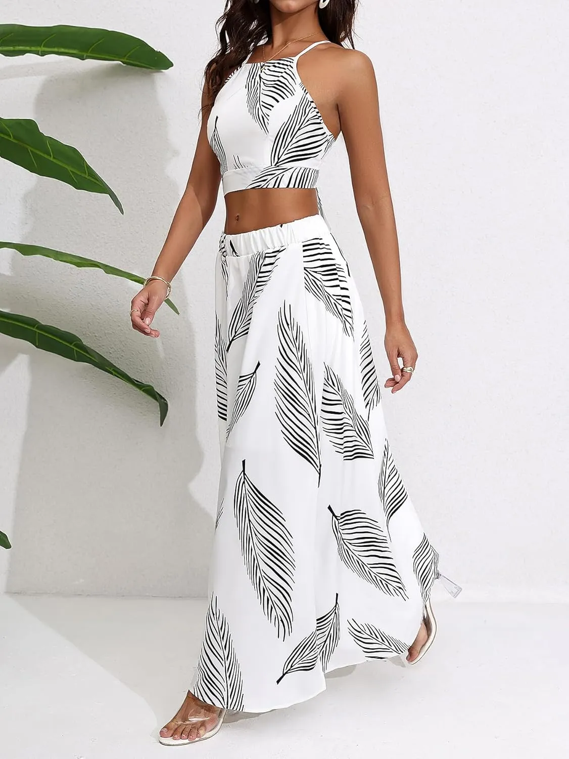 Women's 2 Piece Outfits Tropical Print Beach Outfits Tie Cami Crop Top and Split Maxi Skirt Sets Vacation Resort Wear